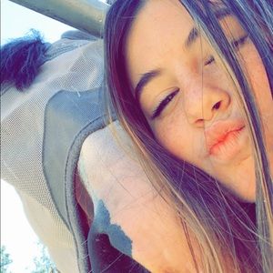 Meet your Posher, Sofia